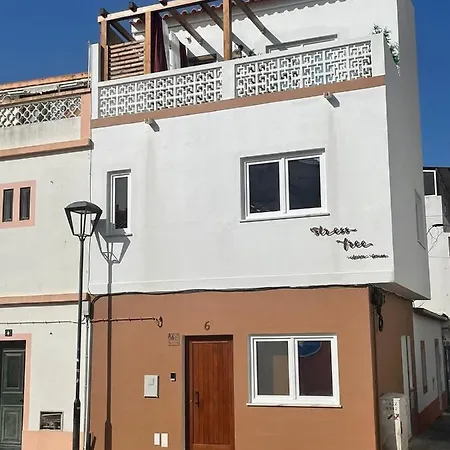 Guest house Stressfree Charm House *